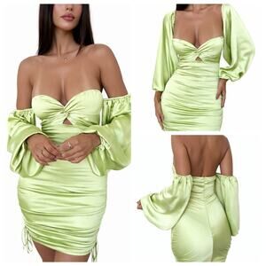 That’s So Fetch Ruched Satin Mini Dress Green Long Sleeve Adjustable Size 6